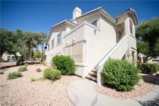 Photo #1: 2525636 Listing