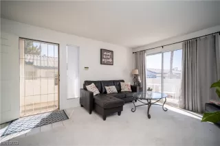 Photo #4: 2525636 Listing