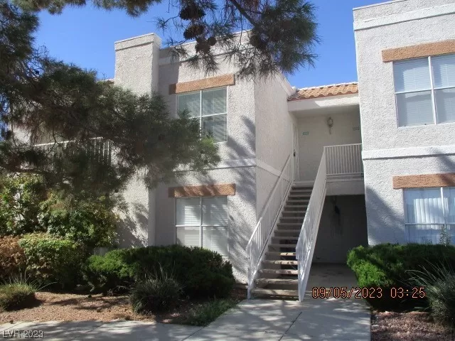 MLS: 2525659 Condo For Sale