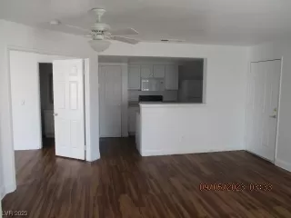 Photo #3: 2525659 Listing 