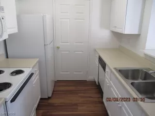 Photo #5: 2525659 Listing 