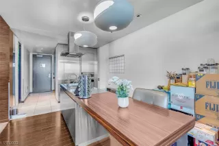 Photo #3: 2525673 Listing 