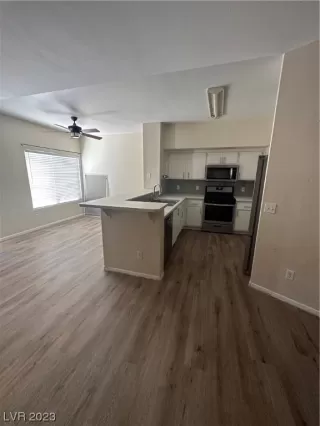 Photo #4: 2525675 Listing 