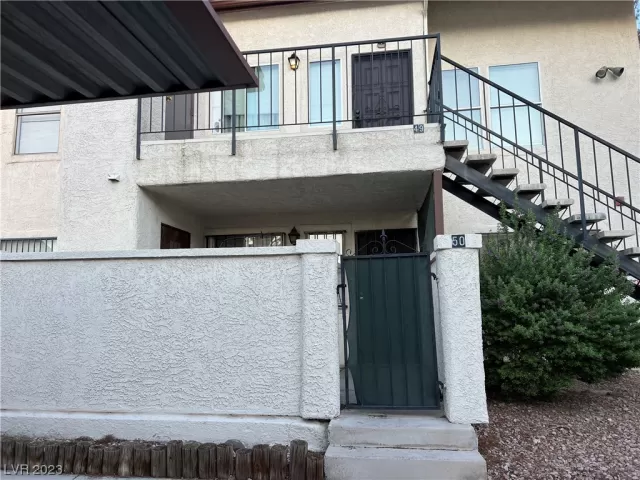 MLS: 2525687 Condo For Sale