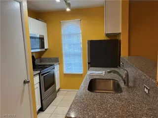 Photo #2: 2525687 Listing 