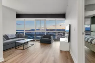 Photo #1: 2525695 Listing 