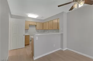 Photo #1: 2525705 Listing