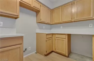 Photo #4: 2525705 Listing