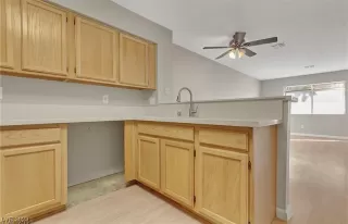 Photo #5: 2525705 Listing