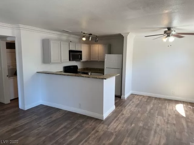 MLS: 2525726 Condo For Sale