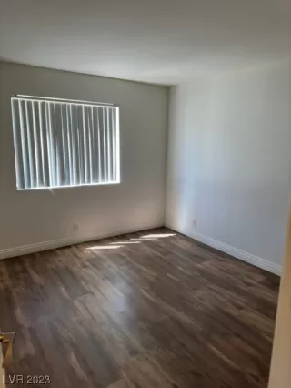 Photo #5: 2525726 Listing 