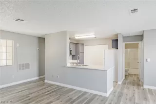 Photo #6: 2525729 Listing 