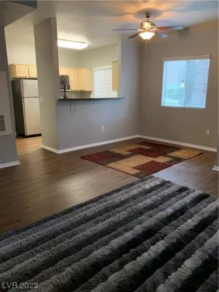 Photo #3: 2525758 Listing