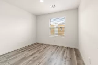 Photo #4: 2525774 Listing 