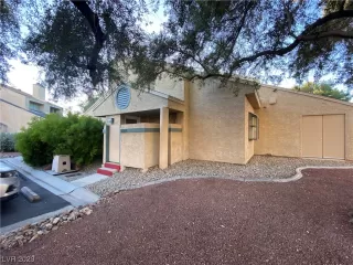 Photo #2: 2525789 Listing