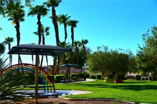 Photo #3: 2525803 Listing