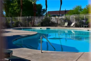 Photo #5: 2525803 Listing