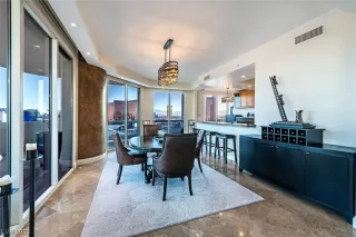 Photo #3: 2525823 Listing 