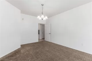 Photo #4: 2525866 Listing