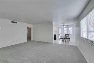 Photo #2: 2525882 Listing