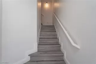 Photo #4: 2525909 Listing 