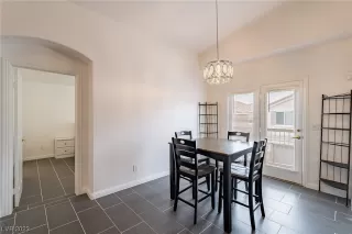 Photo #6: 2525909 Listing 