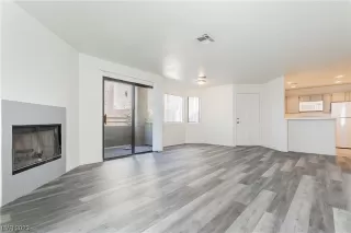 Photo #1: 2525918 Listing 