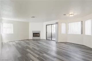 Photo #4: 2525918 Listing 