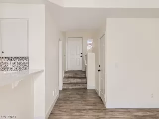 Photo #4: 2525937 Listing 