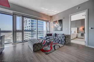 Photo #3: 2525980 Listing 