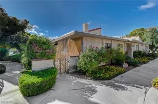 Photo #4: 2526022 Listing