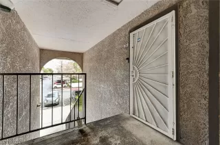 Photo #1: 2526050 Listing 