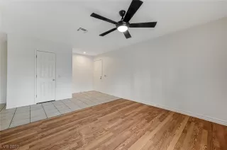 Photo #4: 2526050 Listing 