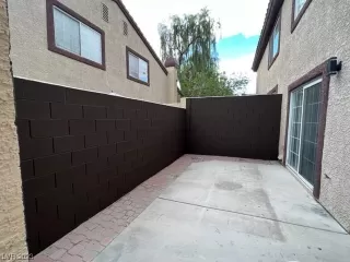 Photo #3: 2526068 Listing 