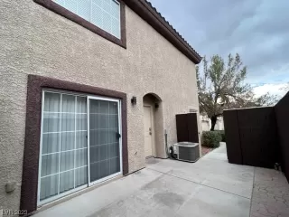 Photo #4: 2526068 Listing 