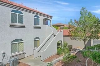 Photo #1: 2526103 Listing