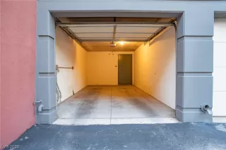 Photo #3: 2526151 Listing 