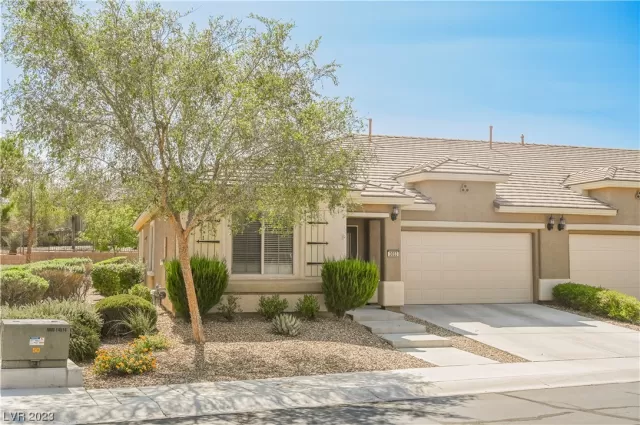 MLS: 2526173 Condo For Sale