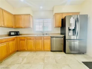 Photo #5: 2526200 Listing 