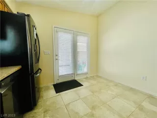 Photo #6: 2526200 Listing 