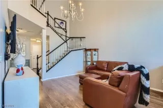 Photo #6: 2526201 Listing