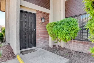 Photo #1: 2526207 Listing 