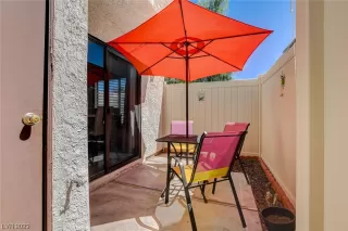 Photo #5: 2526207 Listing 
