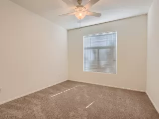 Photo #6: 2526213 Listing