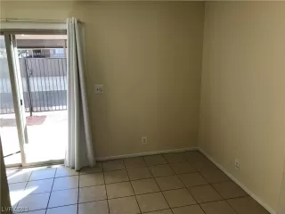 Photo #3: 2526214 Listing 