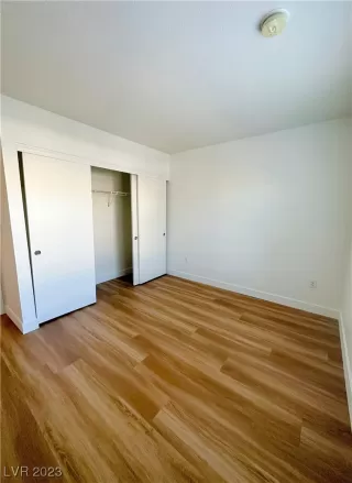 Photo #5: 2526232 Listing 