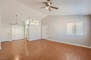 Photo #2: 2526253 Listing 