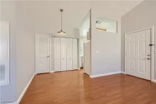 Photo #4: 2526253 Listing 