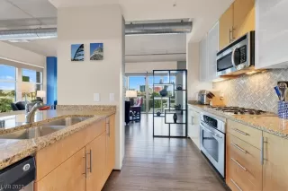 Photo #6: 2526254 Listing 