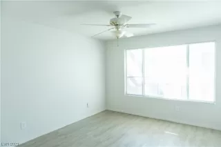 Photo #6: 2526296 Listing 